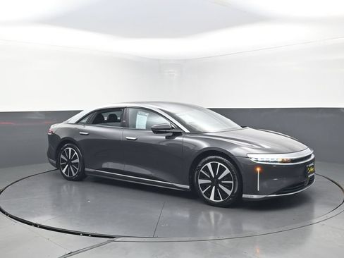 Used 2023 Lucid Air Touring AWD/4WD image 37