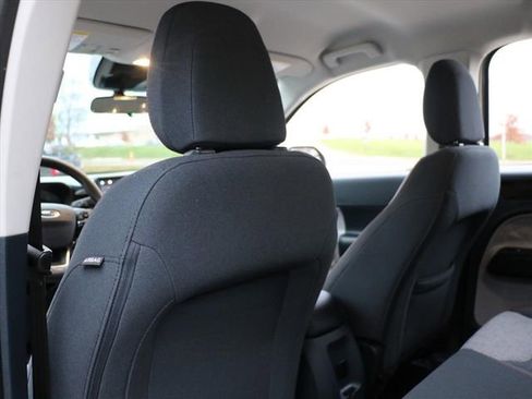 Used 2024 Ford Maverick XLT image 16