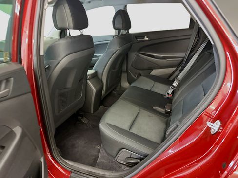 Used 2018 Hyundai Tucson SE AWD/4WD image 28