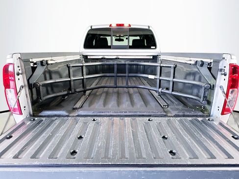 Used 2019 Nissan Frontier SV w/ Value Truck Package AWD/4WD image 24