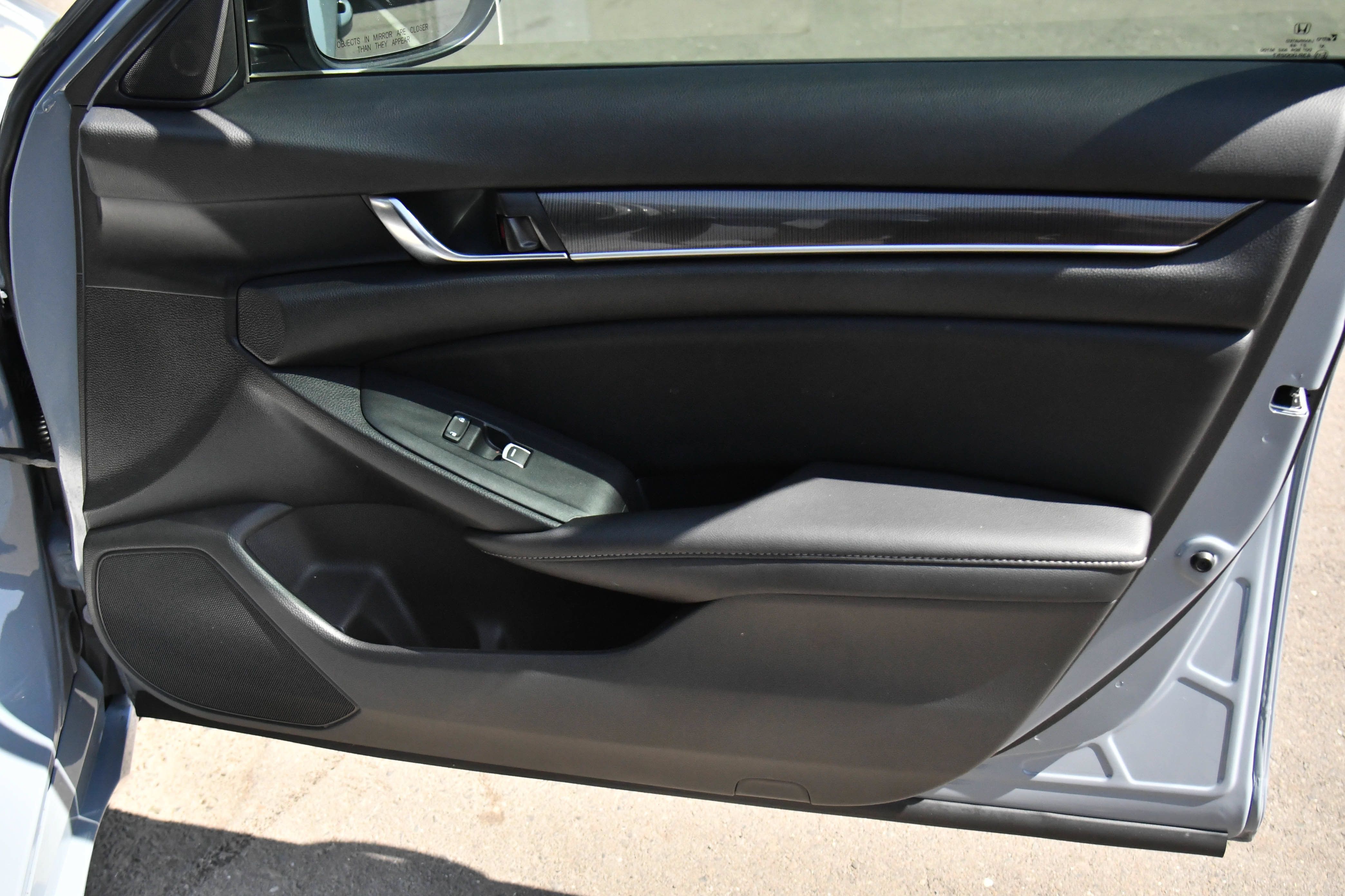Used 2022 Honda Accord Sport image 41