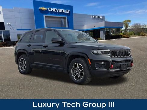 Used 2022 Jeep Grand Cherokee Trailhawk w/ ADV Protech Group II image 3