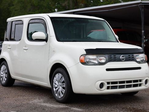 Used 2011 Nissan Cube 1.8 S w/ Interior Designer Pkg FWD image 15