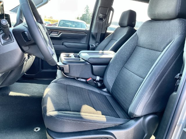New 2026 Chevrolet Silverado 1500 RST w/ LPO, Dark Essentials Package AWD/4WD image 21