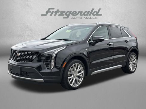 Used 2023 Cadillac XT4 Premium Luxury w/ Enhanced Visibility Package AWD/4WD image 2