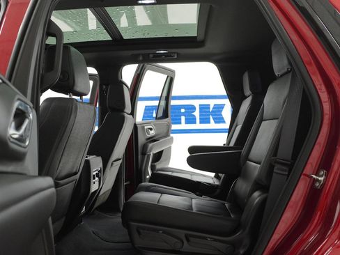 Used 2023 Chevrolet Tahoe Z71 AWD/4WD image 31