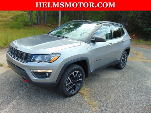 Certified 2019 Jeep Compass Trailhawk image 9