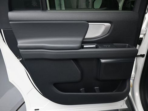 New 2026 Ford Expedition Max Active image 8