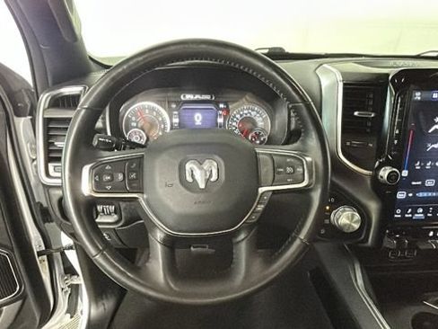Used 2024 RAM 1500 Laramie AWD/4WD image 14