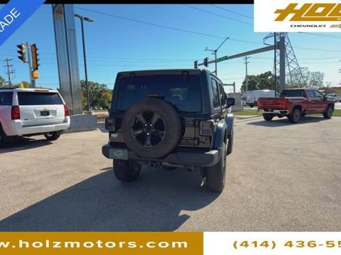 Used 2020 Jeep Wrangler Unlimited Sport image 2