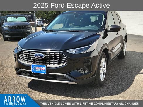 Used 2025 Ford Escape Active FWD image 4