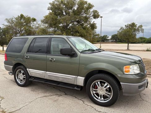 Used 2003 Ford Expedition XLT RWD image 52