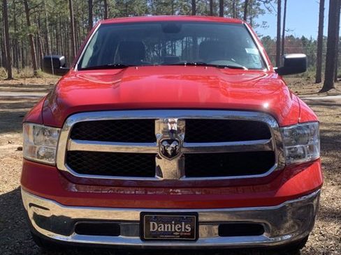 Used 2023 RAM 1500 Classic SLT image 7