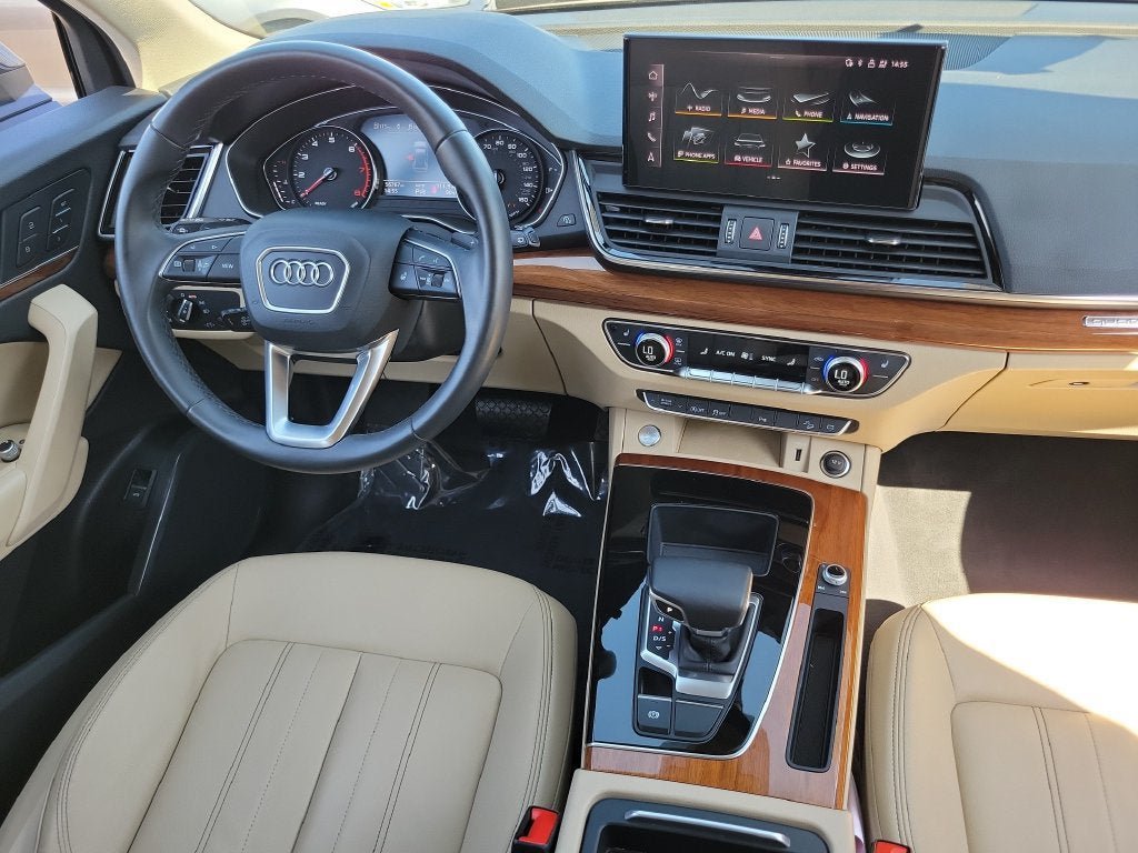 Used 2022 Audi Q5 2.0T Premium AWD/4WD image 12