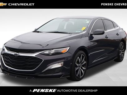 Certified 2025 Chevrolet Malibu RS w/ LPO, Floor Liner Package