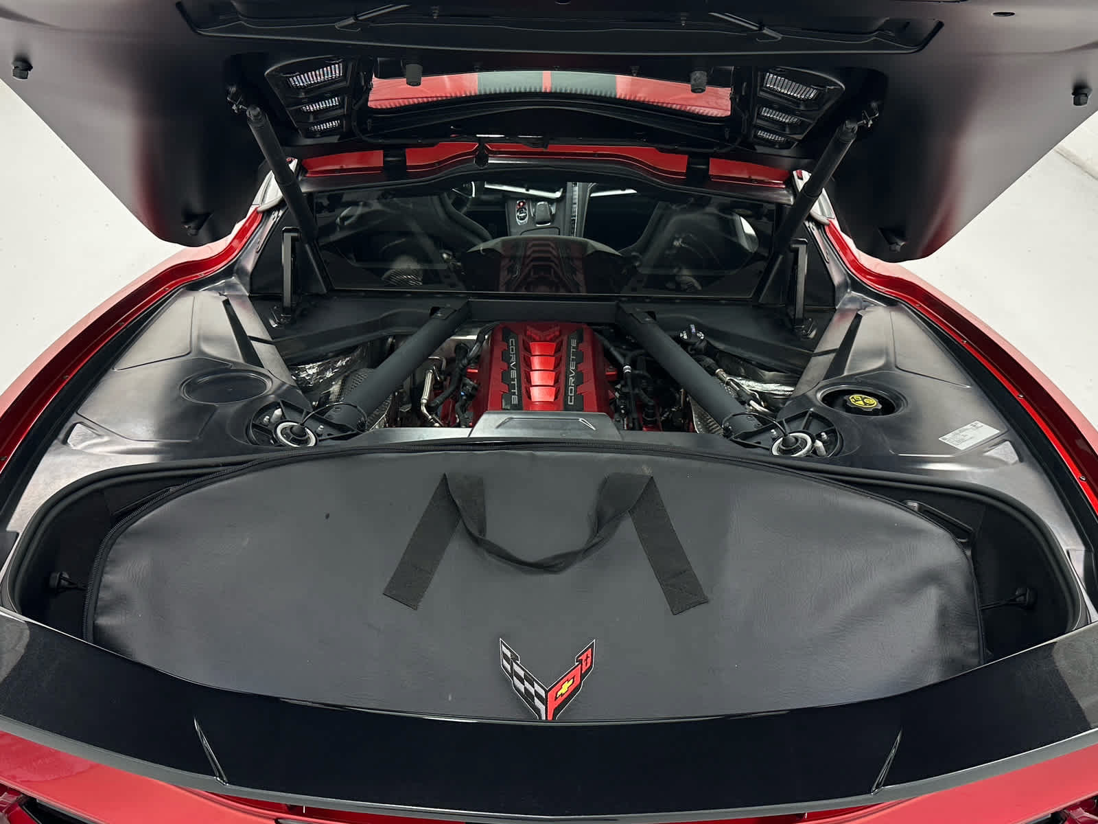 Used 2022 Chevrolet Corvette Stingray Preferred Cpe w/ Z51 Performance Package RWD image 36