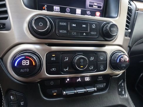Used 2015 GMC Yukon XL Denali w/ Touring Package AWD/4WD image 22
