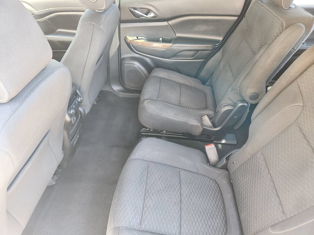 Used 2019 GMC Acadia SLE AWD/4WD image 52