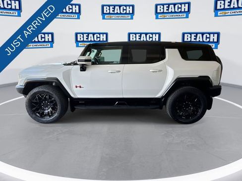Used 2025 GMC Hummer EV 2X w/ LPO, Sport Package image 5