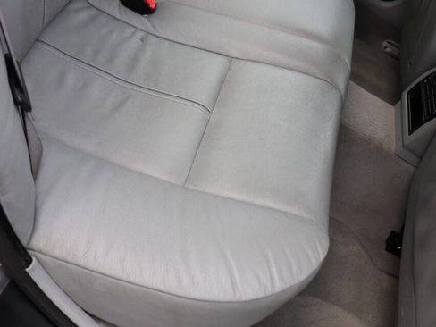 Used 2002 BMW 530i Sedan image 47