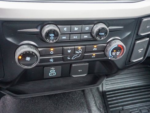 New 2024 Ford F250 XL w/ XL Chrome Package image 23