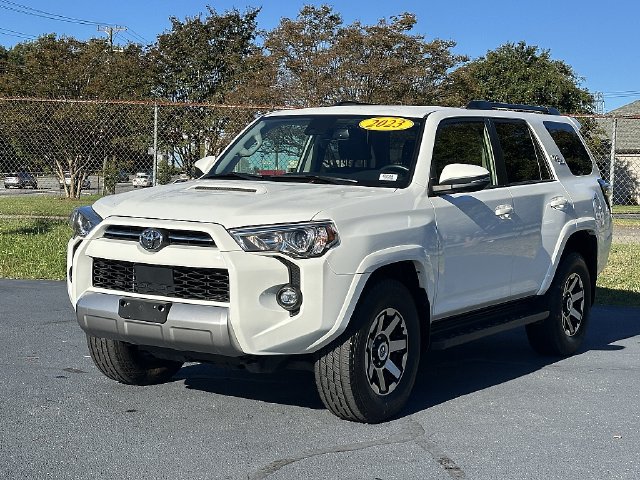 Used 2023 Toyota 4Runner TRD Off-Road Premium AWD/4WD image 4