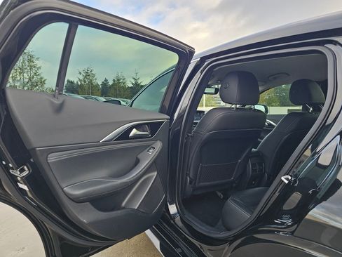 Used 2018 INFINITI QX30 w/ Cargo Package image 26