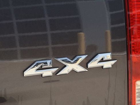 Used 2018 RAM 1500 Big Horn AWD/4WD image 9