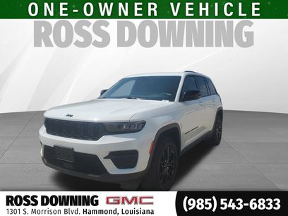 Used 2025 Jeep Grand Cherokee Altitude