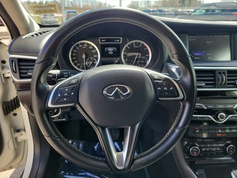 Used 2019 INFINITI QX30 Premium w/ Navigation Package AWD/4WD image 20
