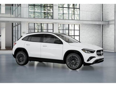 Used 2026 Mercedes-Benz GLA 250 image 13