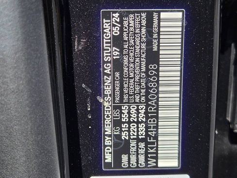 Used 2024 Mercedes-Benz E 350 4MATIC Sedan image 35