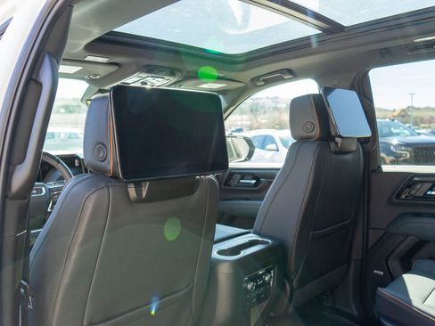 New 2026 GMC Yukon AT4 image 15