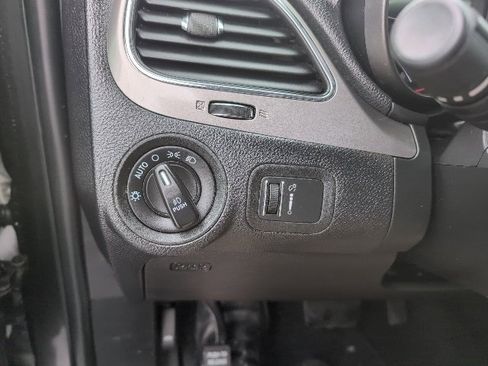 Used 2019 Dodge Journey Crossroad image 21