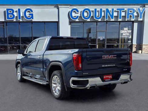 Used 2021 GMC Sierra 1500 SLT image 3
