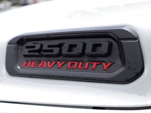 Used 2024 RAM 2500 Big Horn w/ Night Edition AWD/4WD image 32
