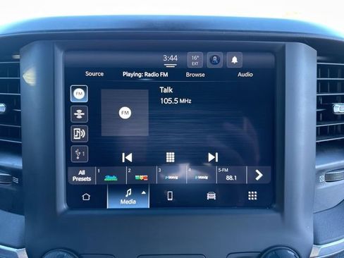 Used 2024 RAM 2500 Big Horn w/ Bed Utility Group image 35