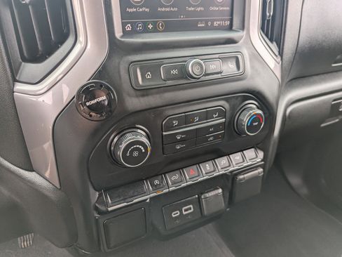 Used 2021 Chevrolet Silverado 1500 Custom image 13