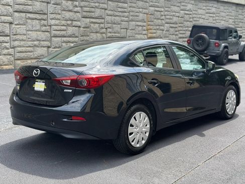 Used 2016 MAZDA MAZDA3 i Sport FWD image 6