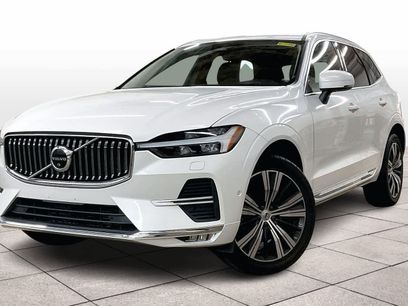 Used 2022 Volvo XC60 B5 Inscription w/ Advanced Package