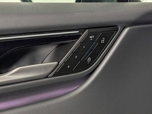 New 2026 Porsche Macan 4 Electric image 26