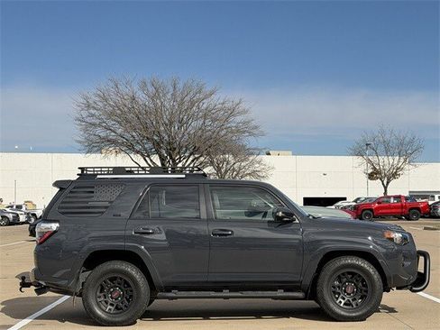 Certified 2024 Toyota 4Runner SR5 Premium image 3