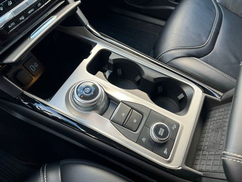 Used 2023 Ford Explorer ST w/ Technology Package image 15