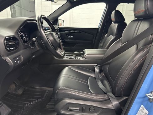 Used 2024 Honda Pilot TrailSport image 19