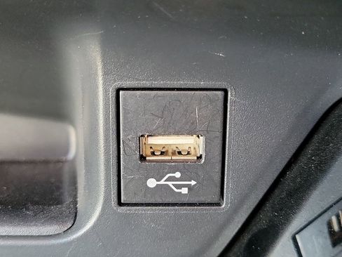 Used 2022 Toyota C-HR Nightshade image 28