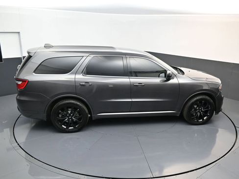 Used 2019 Dodge Durango SXT image 17