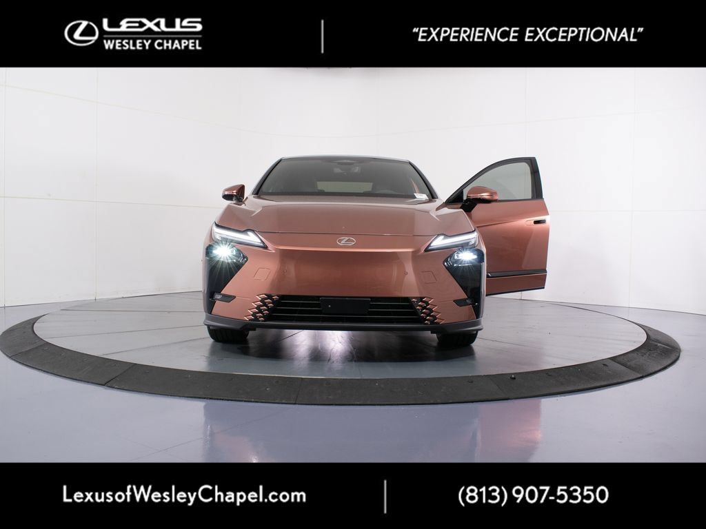 New 2026 Lexus ES 350e w/ Cold Area Package FWD image 32