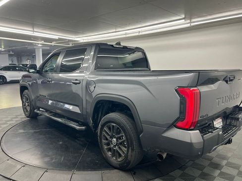 Used 2024 Toyota Tundra Limited AWD/4WD image 5