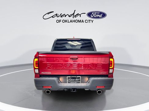 Used 2024 Honda Ridgeline Sport image 7