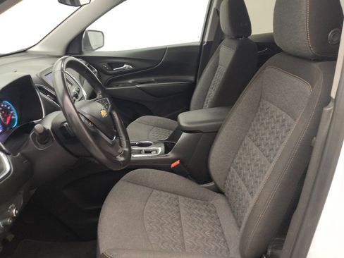 Used 2022 Chevrolet Equinox LT FWD image 17
